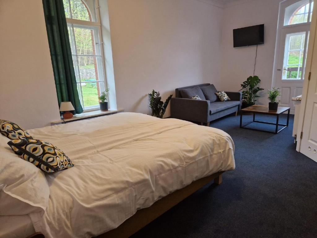 Hotel Krasnoludki Sosnówka エクステリア 写真