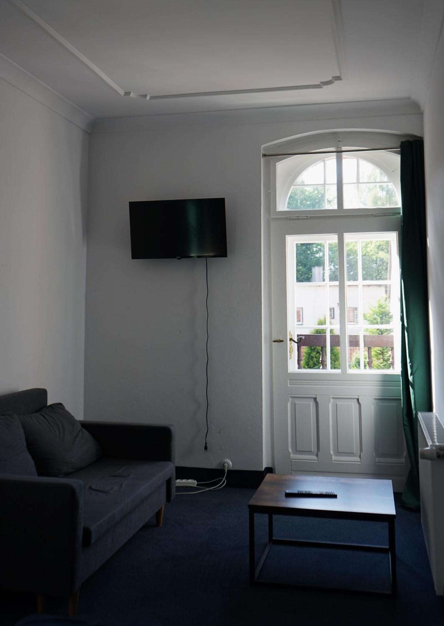 Hotel Krasnoludki Sosnówka エクステリア 写真